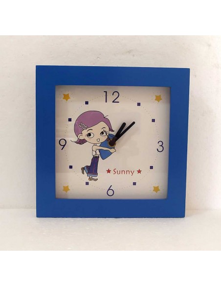 Orologio-da-parete-per-bambini-quadrato-blu-modello-Sunny-5