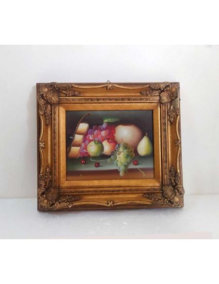 Quadro-natura-morta-con-frutta-e-uva-elegante-cornice-dorata-lavorata