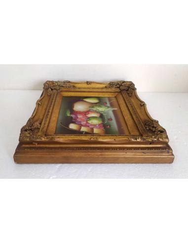 Quadro-natura-morta-con-frutta-e-uva-elegante-cornice-dorata-lavorata-4