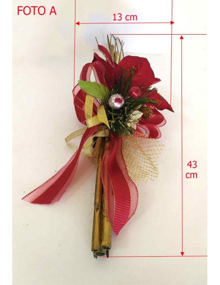 Decorazione-natalizia-con-stella-di-natale-rossa-e-nastri-oro-dimensioni