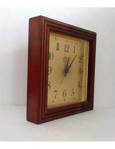 Vista laterale dx orologio da parete quadrato legno scuro 26x26 cm quadrante oro
