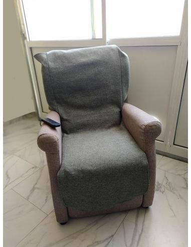 Poltrona Alzapersona Vitarelax Romeo 2 Motori Elettrica PMUA006 completa di accessorio ricoprimento