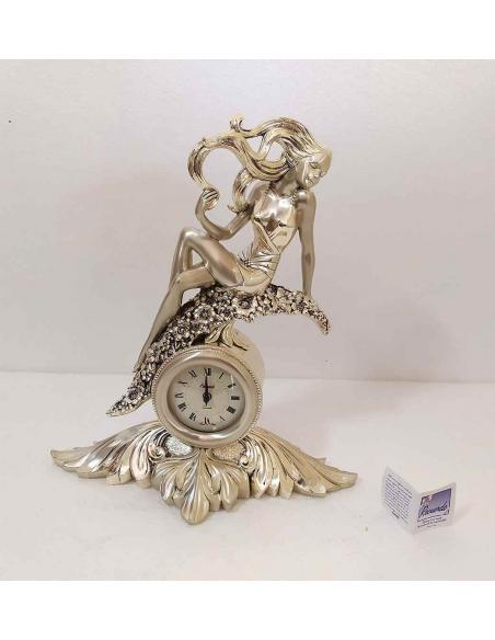 Orologio da Tavolo Recuerdo Linea Argenti - Scultura Donna Argentata, vista frontale