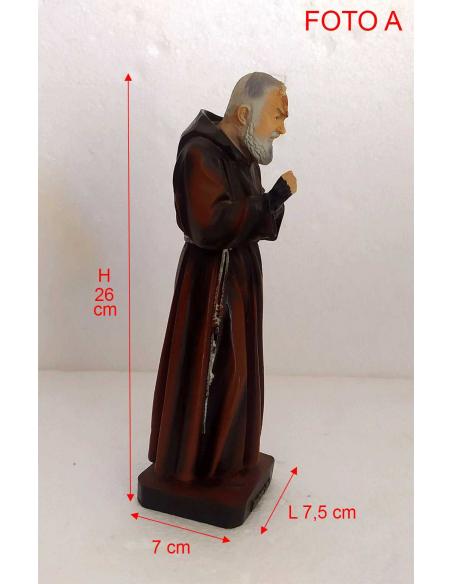 Statua Padre Pio in Resina 26 cm con Guanti e Saio, dimensioni.