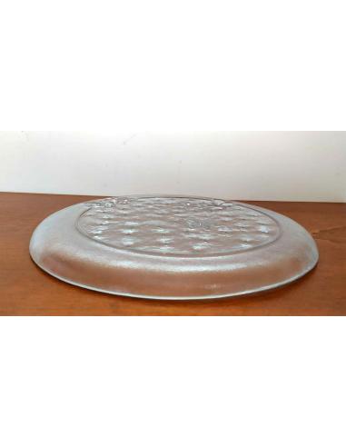 Piatto da portata in Vetro Trasparente Decorato con Farfalle | 31,3 cm, parte inferiore.
