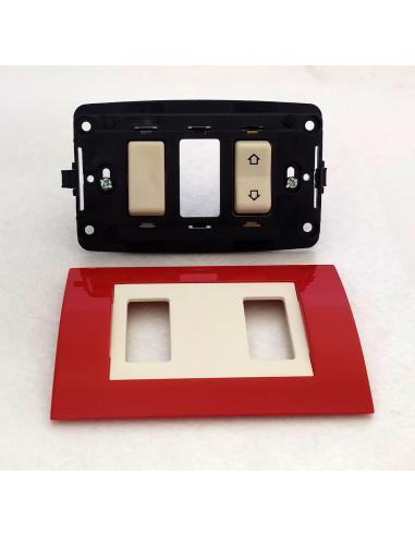 Adattatore Bianco per Scatola 503 da Magic a Placca ARC | 2 Posti, particolare supporto e adattatore parte esterna.