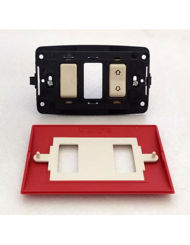 Adattatore Bianco per Scatola 503 da Magic a Placca ARC | 2 Posti, particolare supporto e adattatore parte interna.