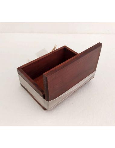 Scatola Svuota tasche e Portaoggetti Legno Artigianale 15x10 cm, vista laterale destro.