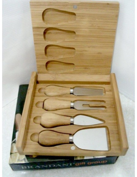 Cofanetto-Brandani-4-coltelli-aperto