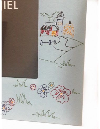 Cornice portafoto Ricamata 20x25 Celeste-Ricamo in sovraimpressione