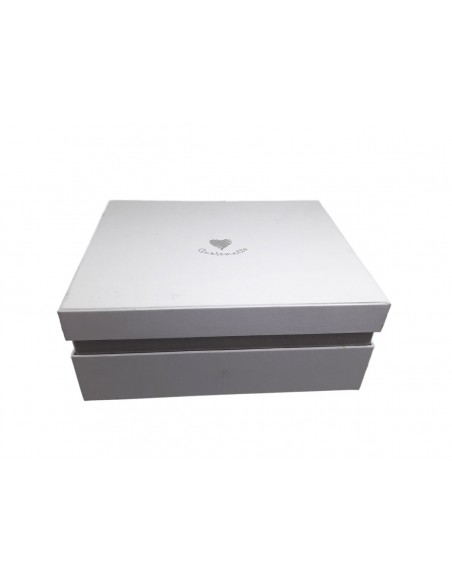 Ciotola-Bianca-con-swarosky-20X17-Cuorechiaro-D4409-scatola a corredo