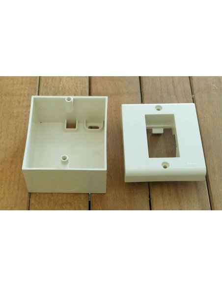 Scatola-contenitore-a-parete-Ave-1-Modulo1