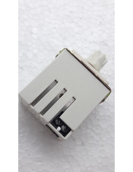 Potenziometro-variatore-Venus-serie magic-300w-250v-1