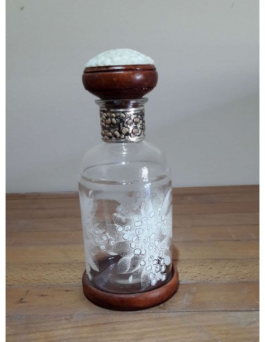 Bottiglia-Claraluna-con-base-e-tappo-in-legno-vintage