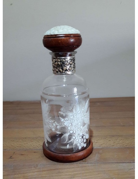 Bottiglia-Claraluna-con-base-e-tappo-in-legno-vintage