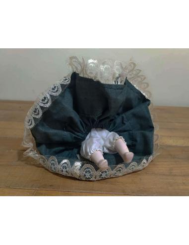 Bambola-Ceramica-Collezione-con-Poltrona-verde-bosco-7