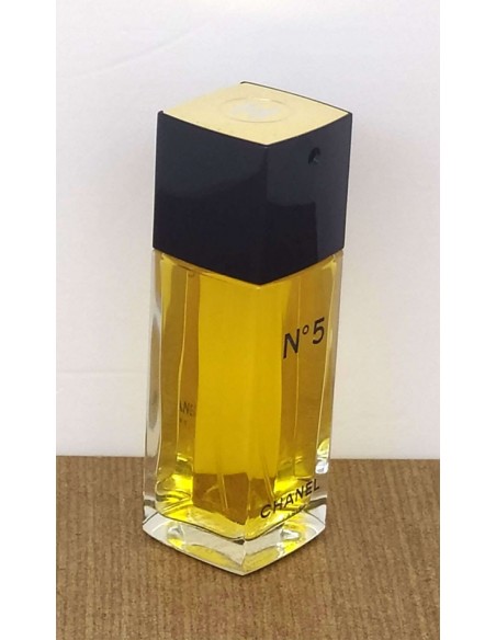Chanel-N°5-Eau-de-Toilette-50ml4
