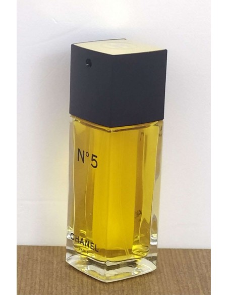Chanel-N°5-Eau-de-Toilette-50ml7