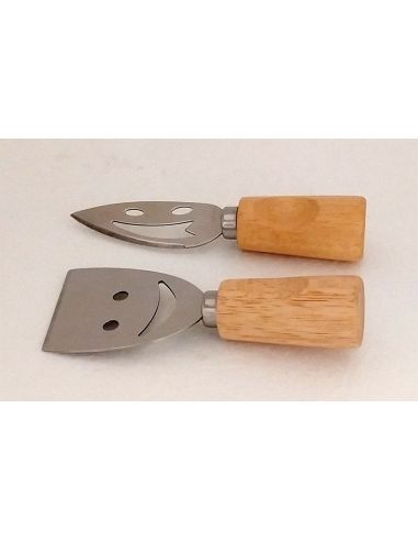 Coltelli-formaggio-con manico-in-legno-1
