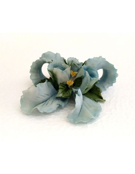 Bouquet-Fiori-con-fiocco-in-Capodimonte-celeste-piccolo-3