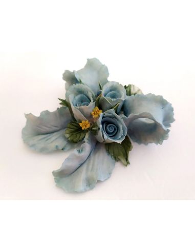 Bouquet-Fiori-con-fiocco-in-Capodimonte-celeste-piccolo-5