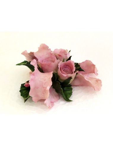 Bouquet-Fiori-con-fiocco-in-Capodimonte-rosa-piccolo-4