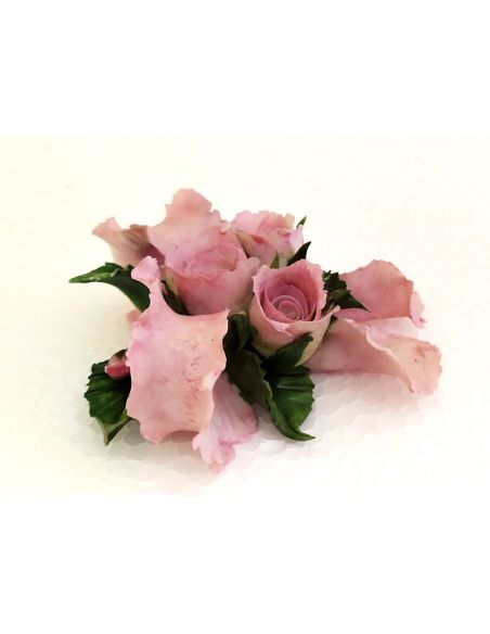 Bouquet-Fiori-con-fiocco-in-Capodimonte-rosa-piccolo-4
