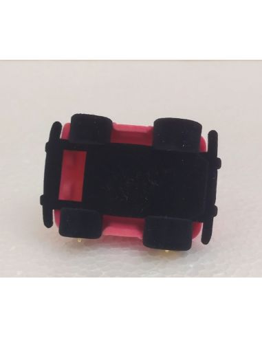 Maggiolino-vellutato-Rosa-parte inferiore