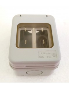 Scatola-portafutti-da-parete-2P-con-portello-IP44-Magic-1502