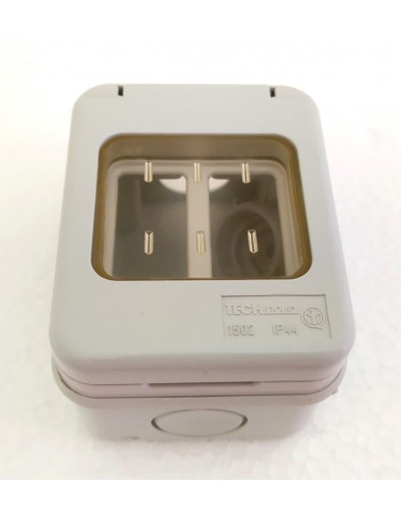 Scatola-portafutti-da-parete-2P-con-portello-IP44-Magic-1502