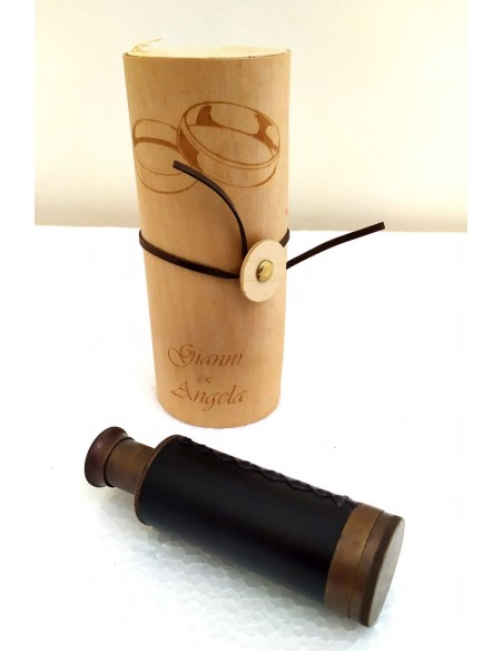 Binocolo-con-astuccio-cilindrico-stile-legno-chiaro-4
