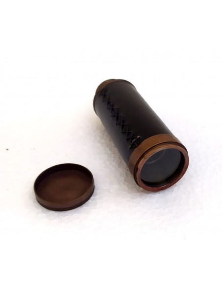 Binocolo-con-astuccio-cilindrico-stile-legno-chiaro-8