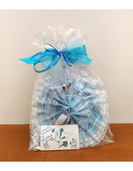 Fiocco-nascita-circolare-celeste-con-scarpette-argentate-confezione-trasparente