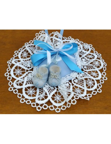 Centrino-nascita-celeste-con-scarpette -in-resina-3