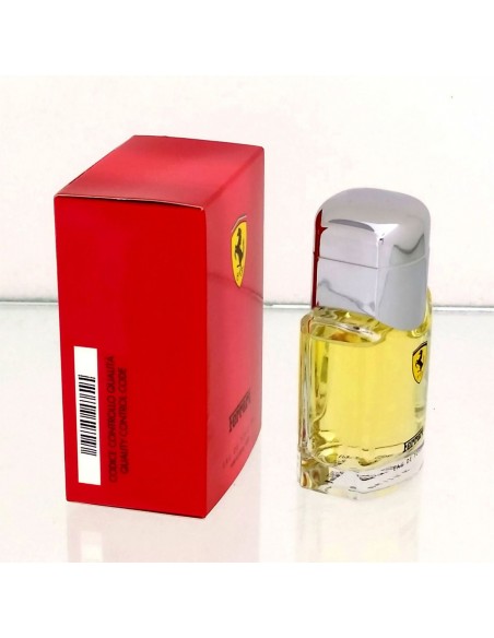 Ferrari-Rosso-Eau-de-Toilette-40-ml-2