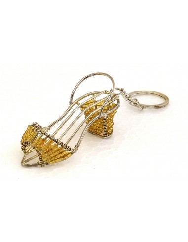 Portachiavi-scarpetta-in-metallo-con-perline-colorate-Gialla