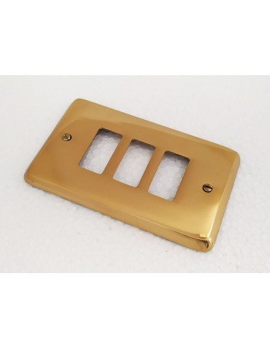 Placca-CAL-in-metallo-ottone-lucido-3-posti-Magic-Art5003-1