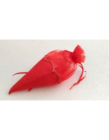 Cono-portaconfetti-laurea-in-tessuto-con-tulle-rosso-e-tirante-1