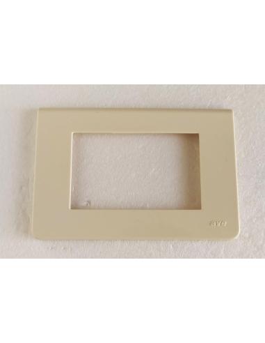 Placca-ave-3-posti-blanc-sistema-45-in-resina-bianco-panna