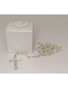 Collana-Rosario-di-cuori-perlati-bianchi-con-croce