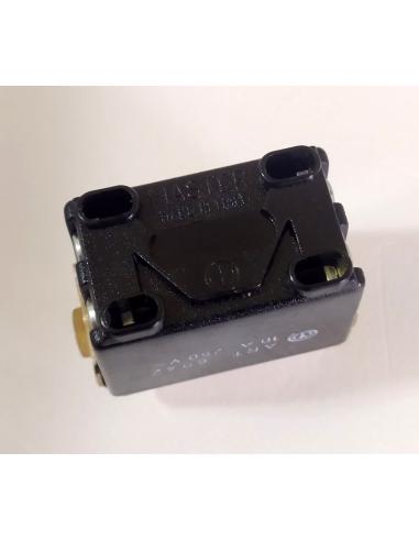 Pulsante-saliscendi-per-tapparelle-compatibile-bticino-magic-6