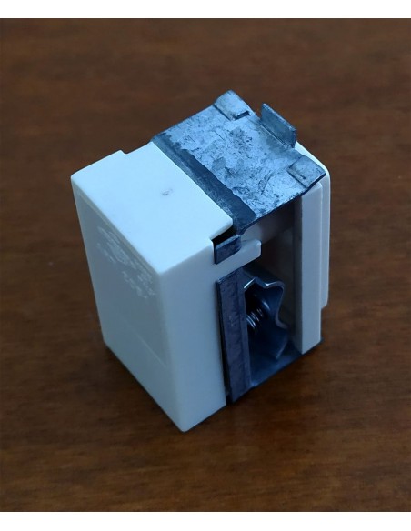 Presa-TV-terminale-femmina-Feb2051-compatibile-per-Bticino-Magic-5