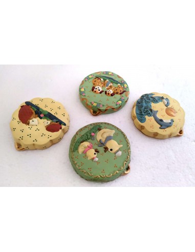 Placchetta-in-ceramica-decorata-o-105xh2-con-scatola-set-4-pz-1