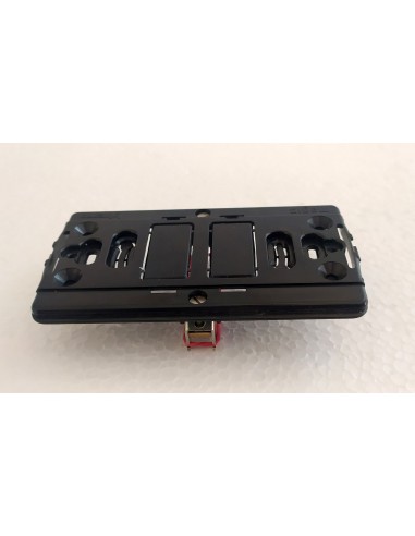 Supporto-in-resina-2-posti-per-scatola-tonda-Bticino-Magic-2