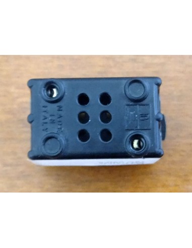 Portafusibile-Bticino-serie-Magic-con-fusibile-Art5088-7