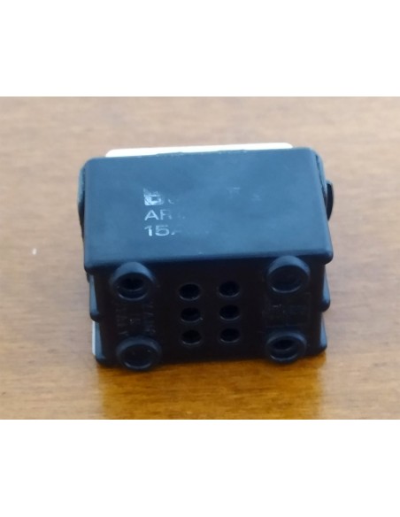 Portafusibile-Bticino-serie-Magic-con-fusibile-Art5088-6