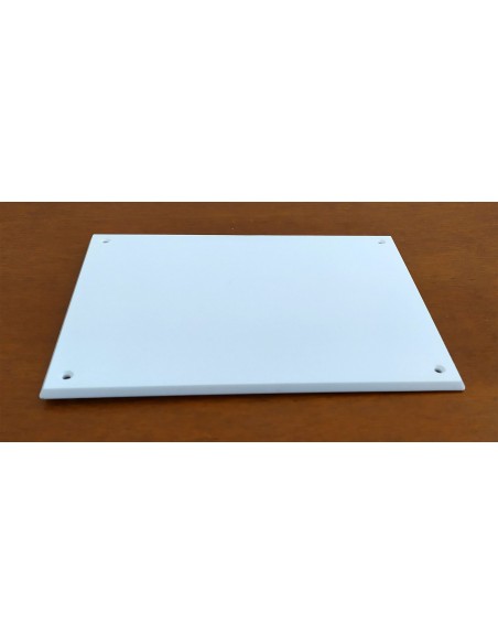 Coperchio-bianco-per-scatole-derivazione-incasso-200x150-5