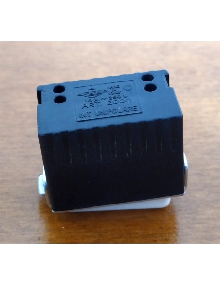 Interruttore-unipolare-Feb-compatibile-Bticino-Magic-10a-250V-6