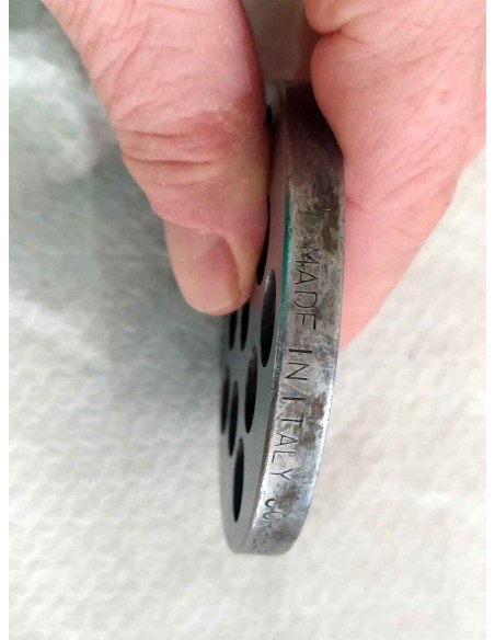 Piastra-trafila-per-tritacarne-elettrico-n°22-foro-da-14-mm-4