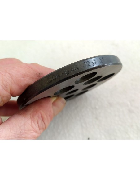 Piastra-trafila-per-tritacarne-elettrico-n°32-foro-da-18-mm-6